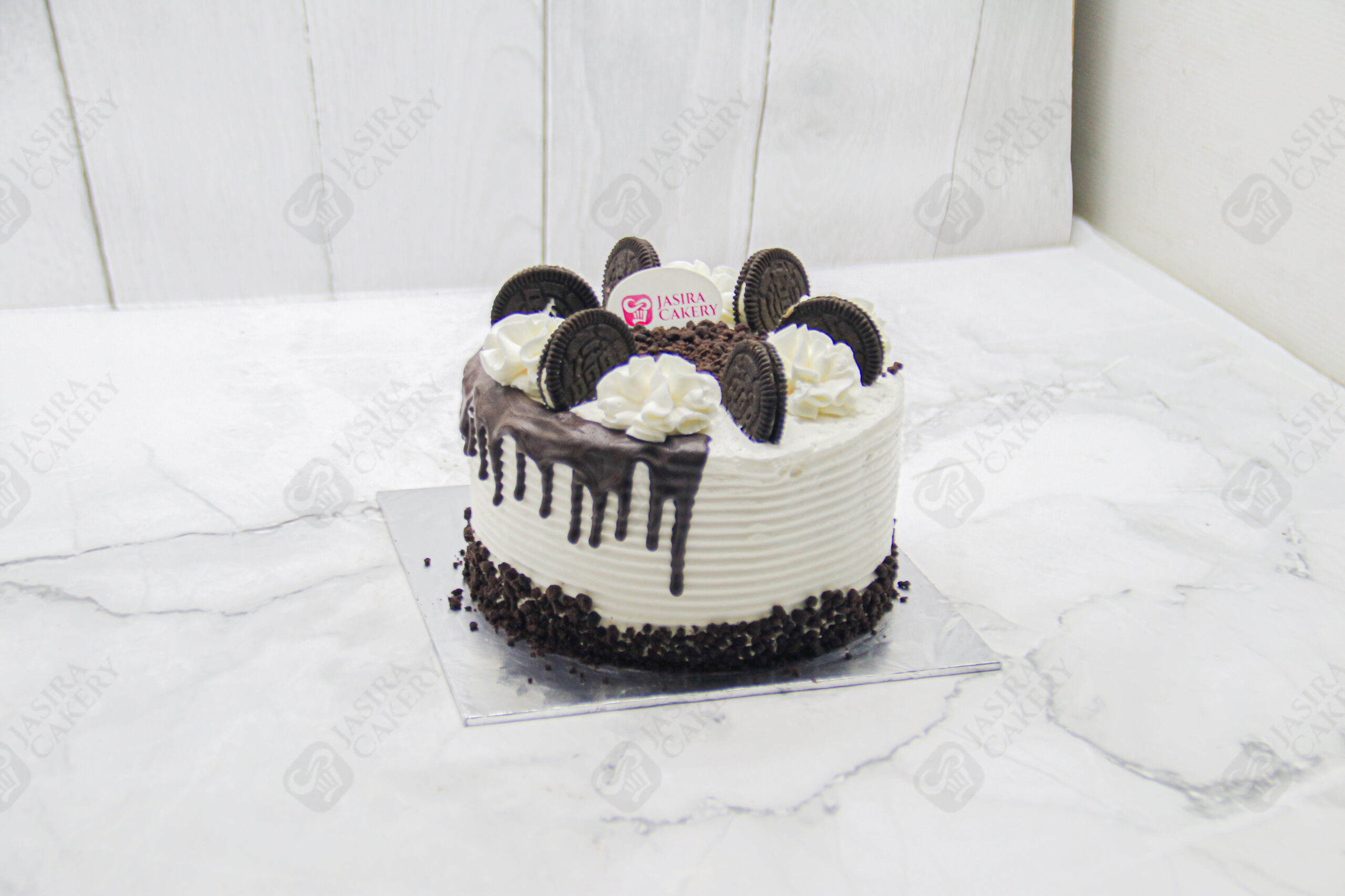 Dark Cookie Signature 16cm by Jasira Cakery - Image 2