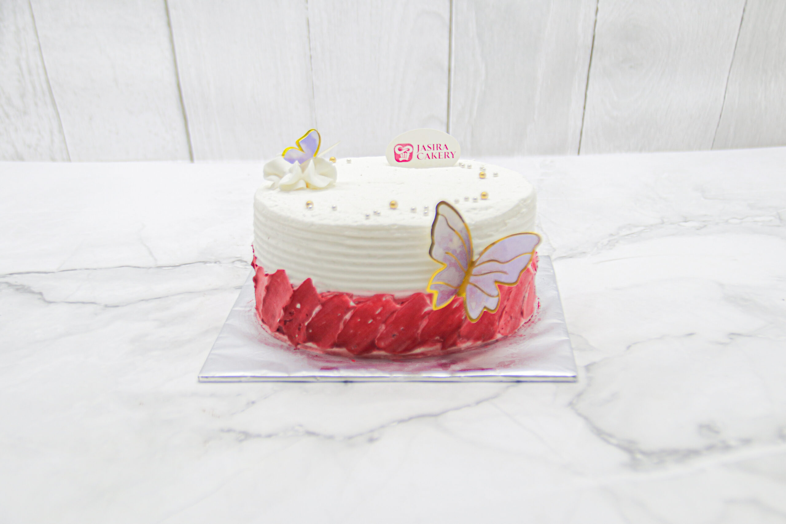 Velvet Bloom Cake 16cm by Jasira Cakery - Image 4