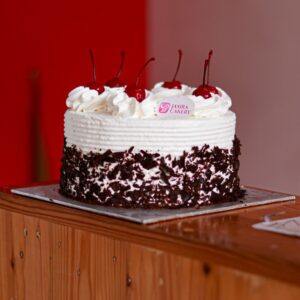 Blackforest 18cm by Jasira Cakery