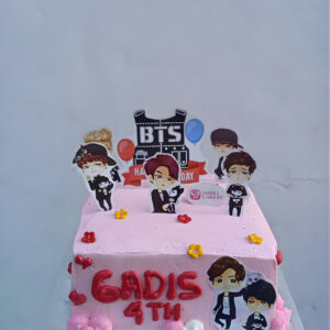 Custom Cake Tema BTS by Jasira Cakery