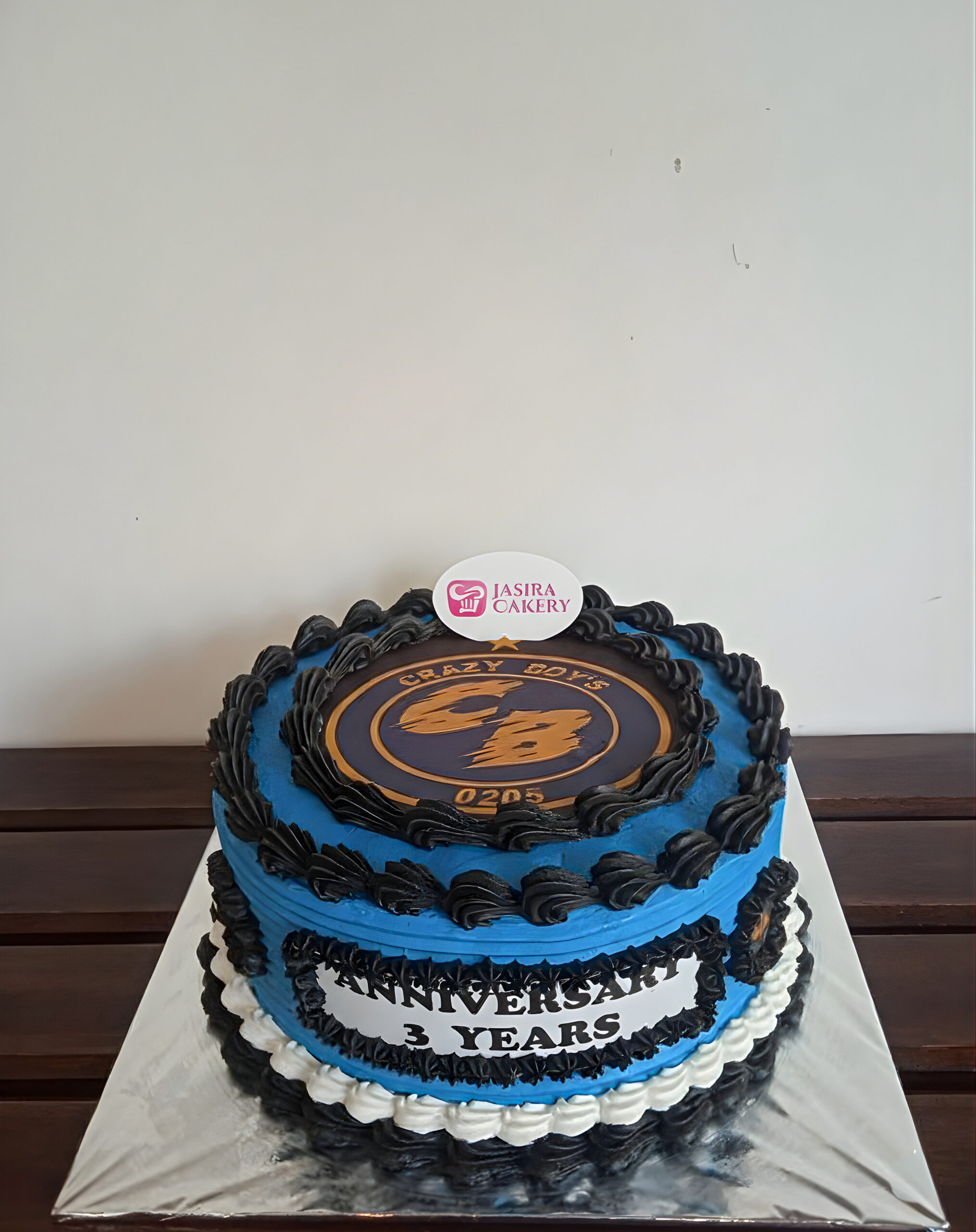 Custom Edible Cake by Jasira Cakery