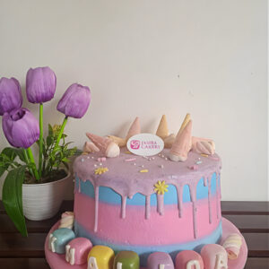 Custom Cake Tema Ice Cream by Jasira Cakery