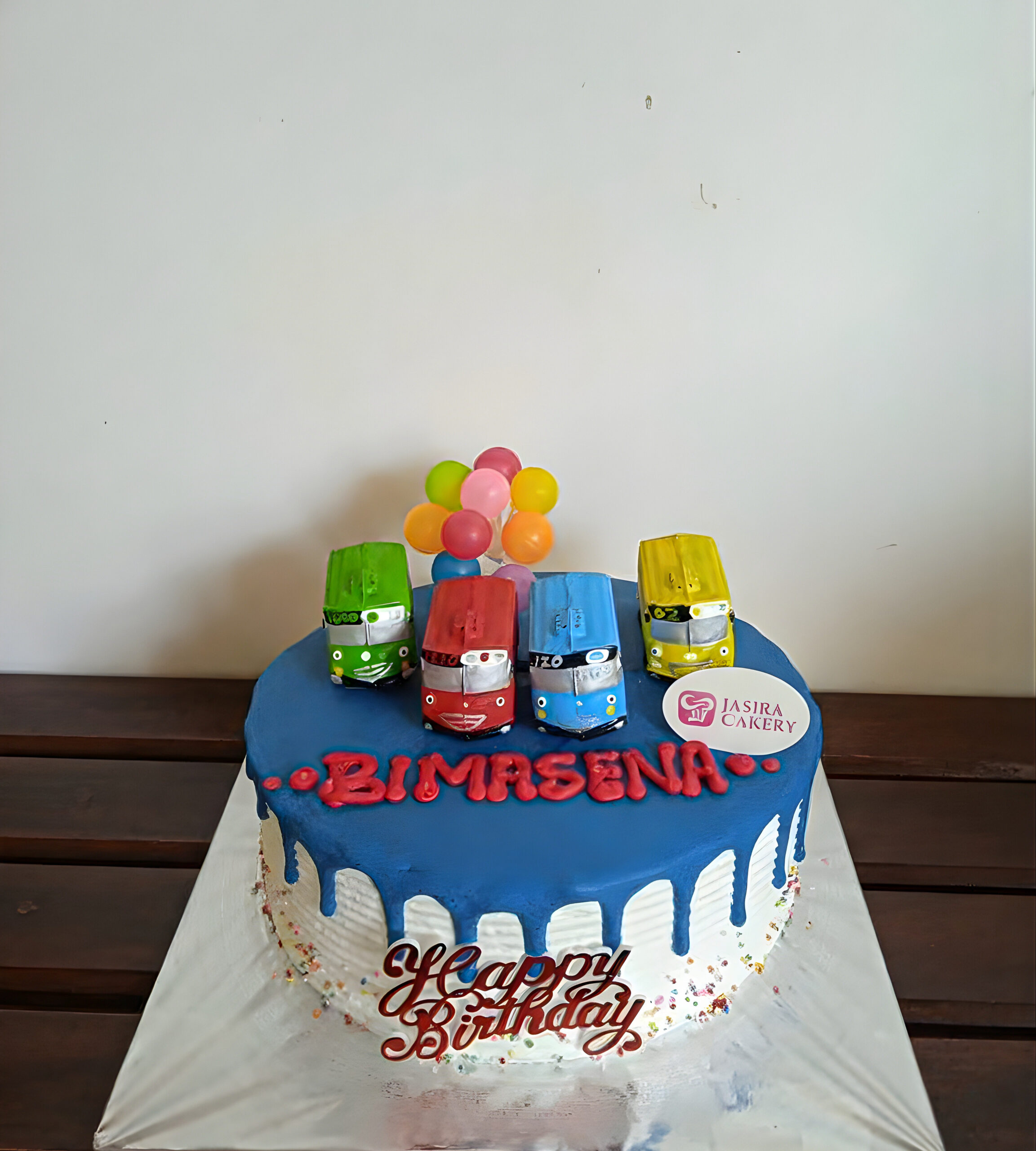 Custom Cake Tema Tayo by Jasira Cakery