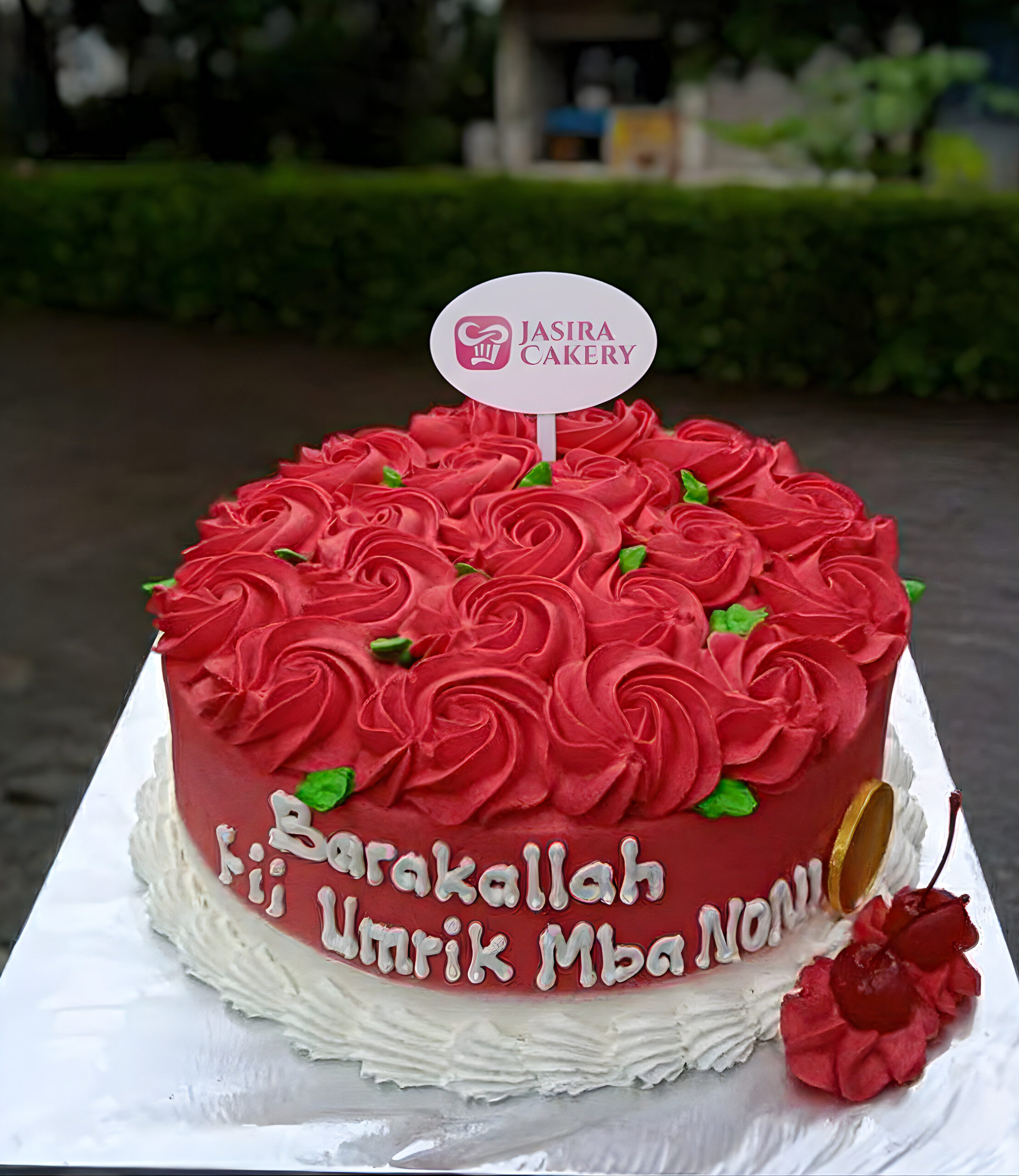Custom Cake Tema Mawar by Jasira Cakery