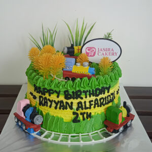 Custom Cake Tema Thomas by Jasira Cakery