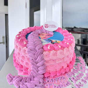 Custom Edible Cake Rapunzel by Jasira Cakery