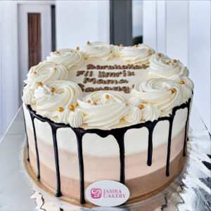Custom Cake Reguler by Jasira Cakery