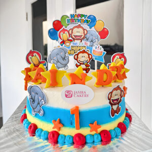 Custom Cake Tema Zoo by Jasira Cakery