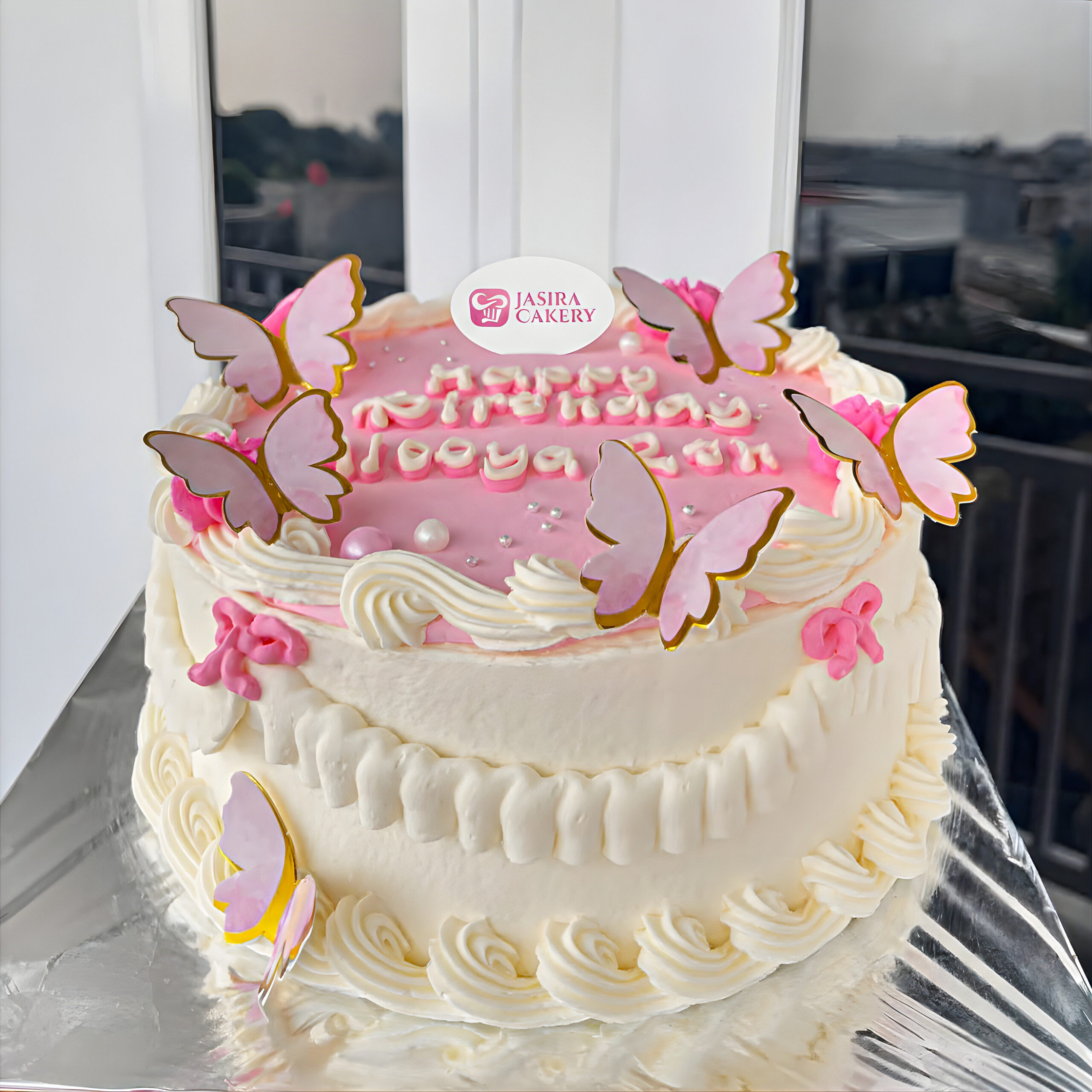 Custom Cake Butterfly by Jasira Cakery