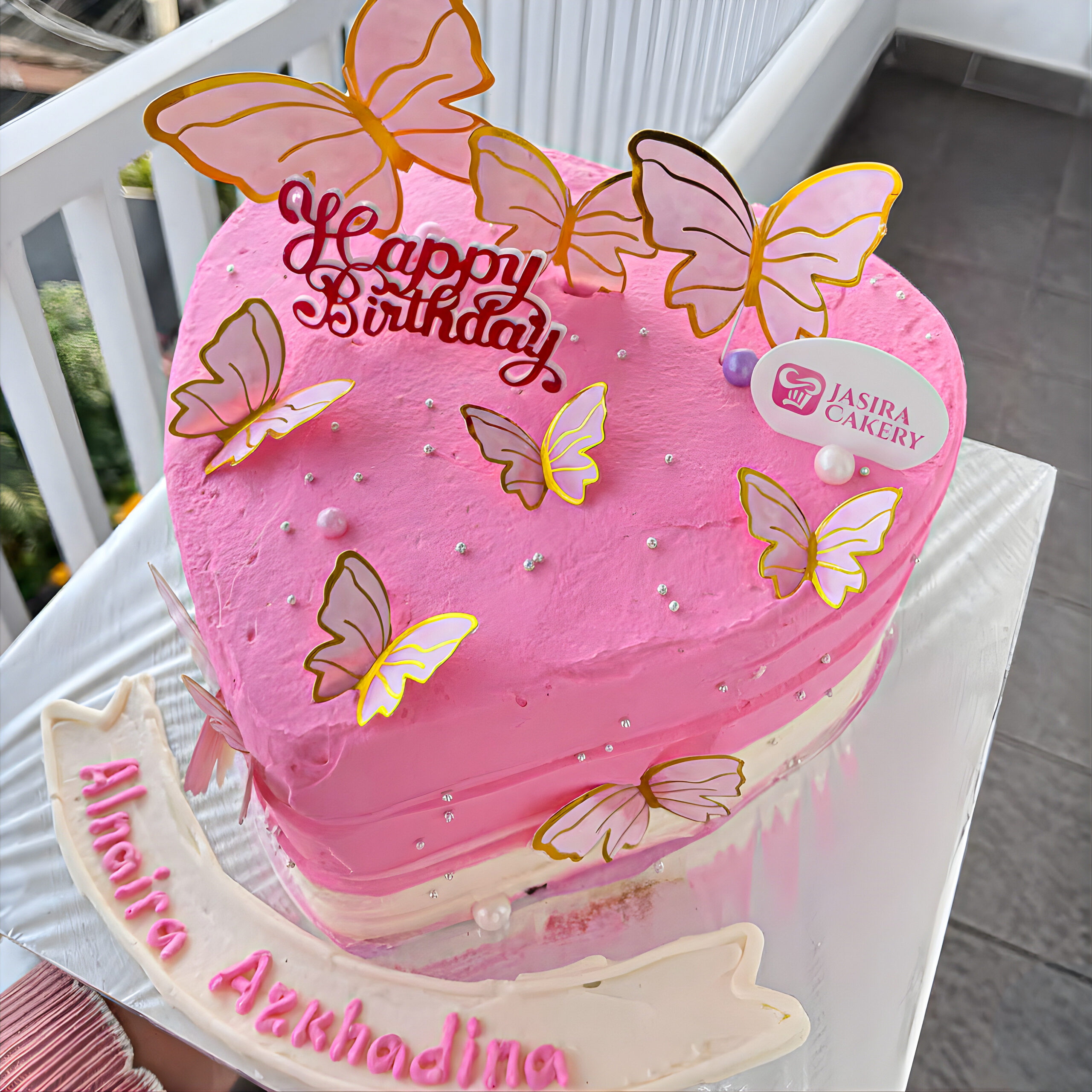 Custom Cake Butterfly by Jasira Cakery