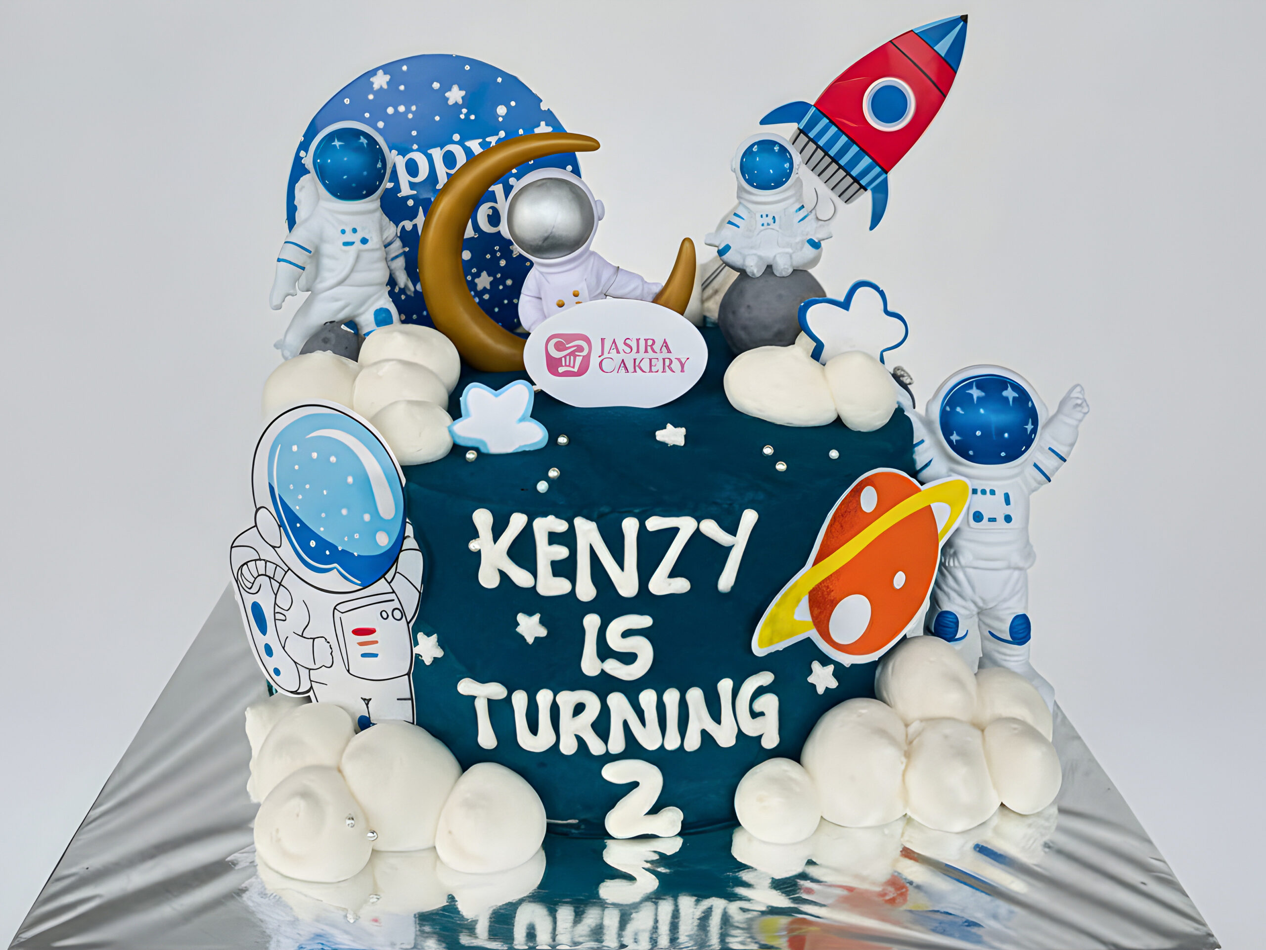 Custom Cake Tema Astronot by Jasira Cakery
