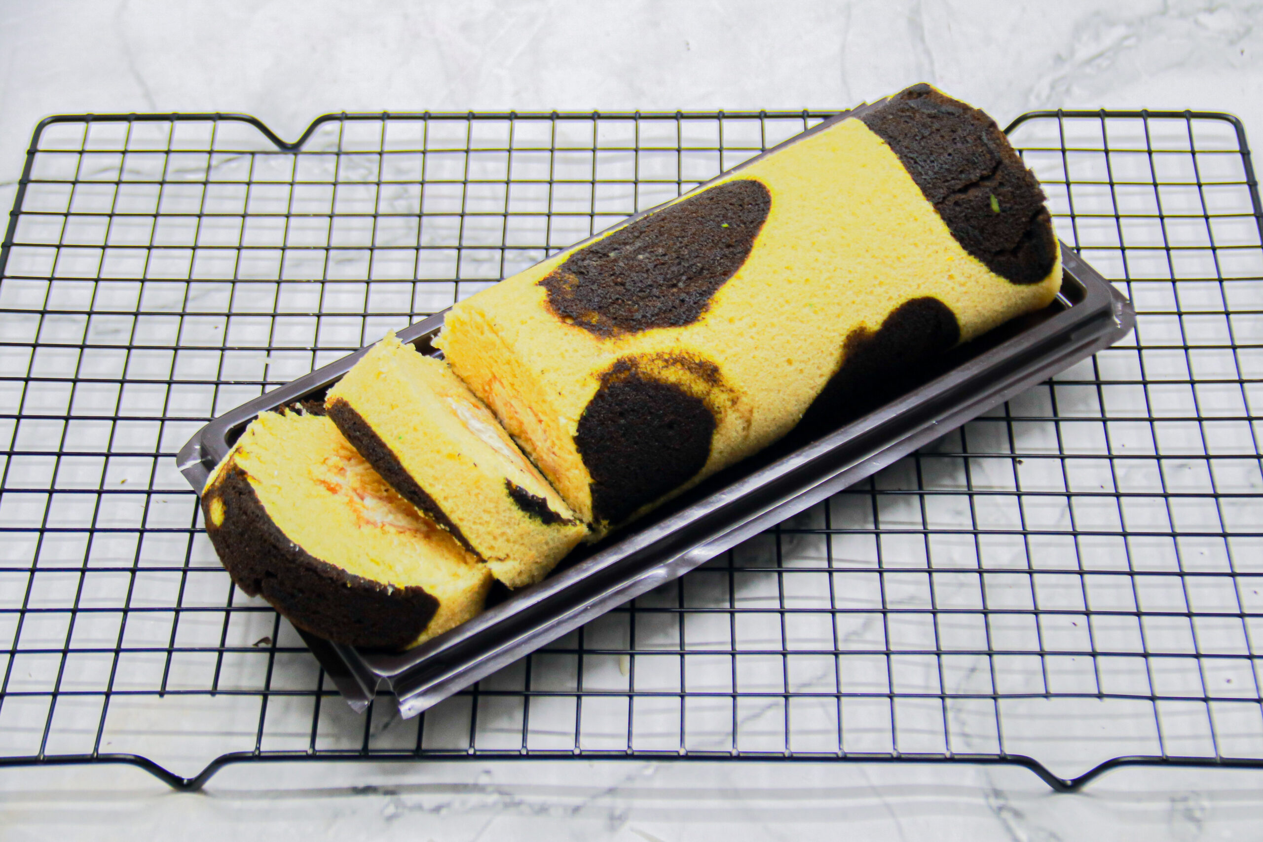 Bolu Gulung Momo Cheesy by Jasira Cakery - Image 3