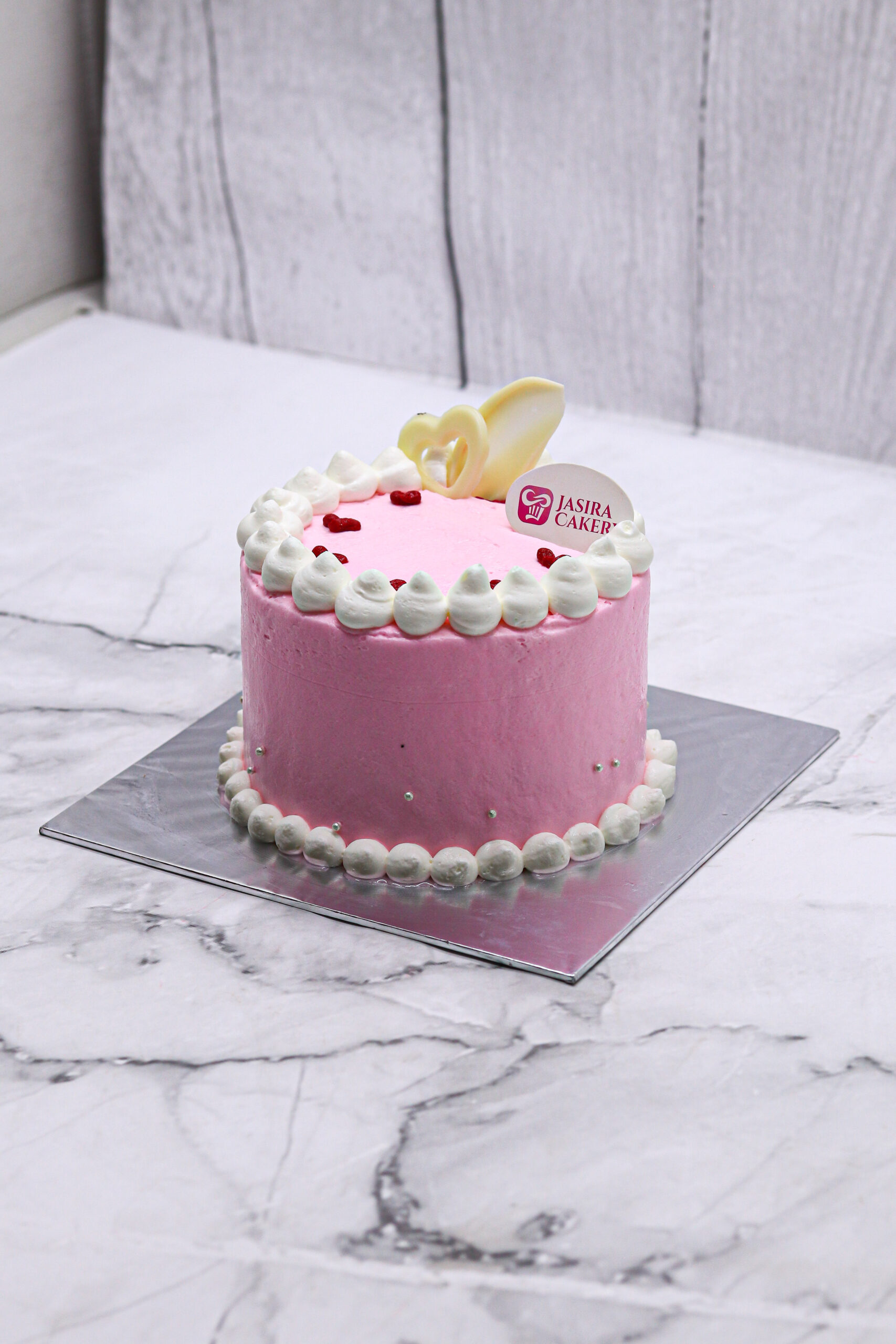 Pink Love 12 cm by Jasira Cakery