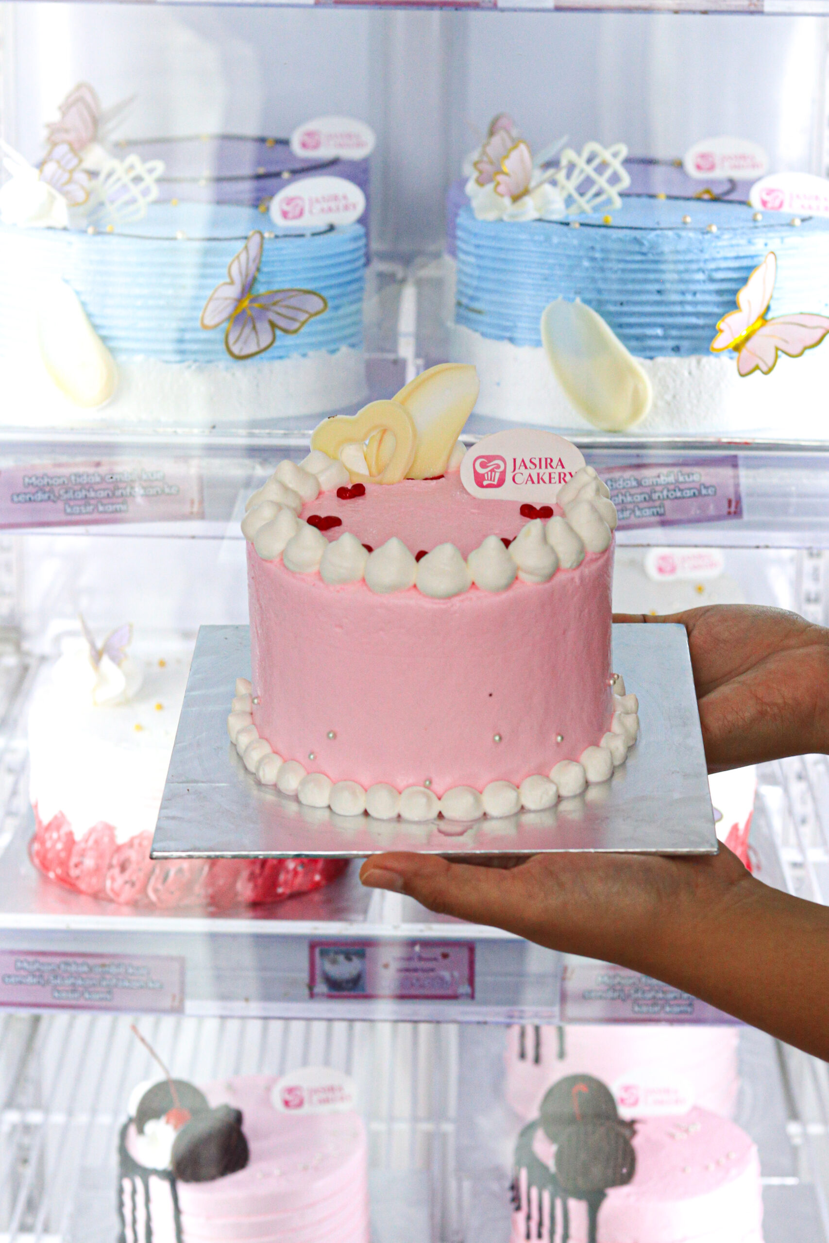Pink Love 12 cm by Jasira Cakery - Gambar 2